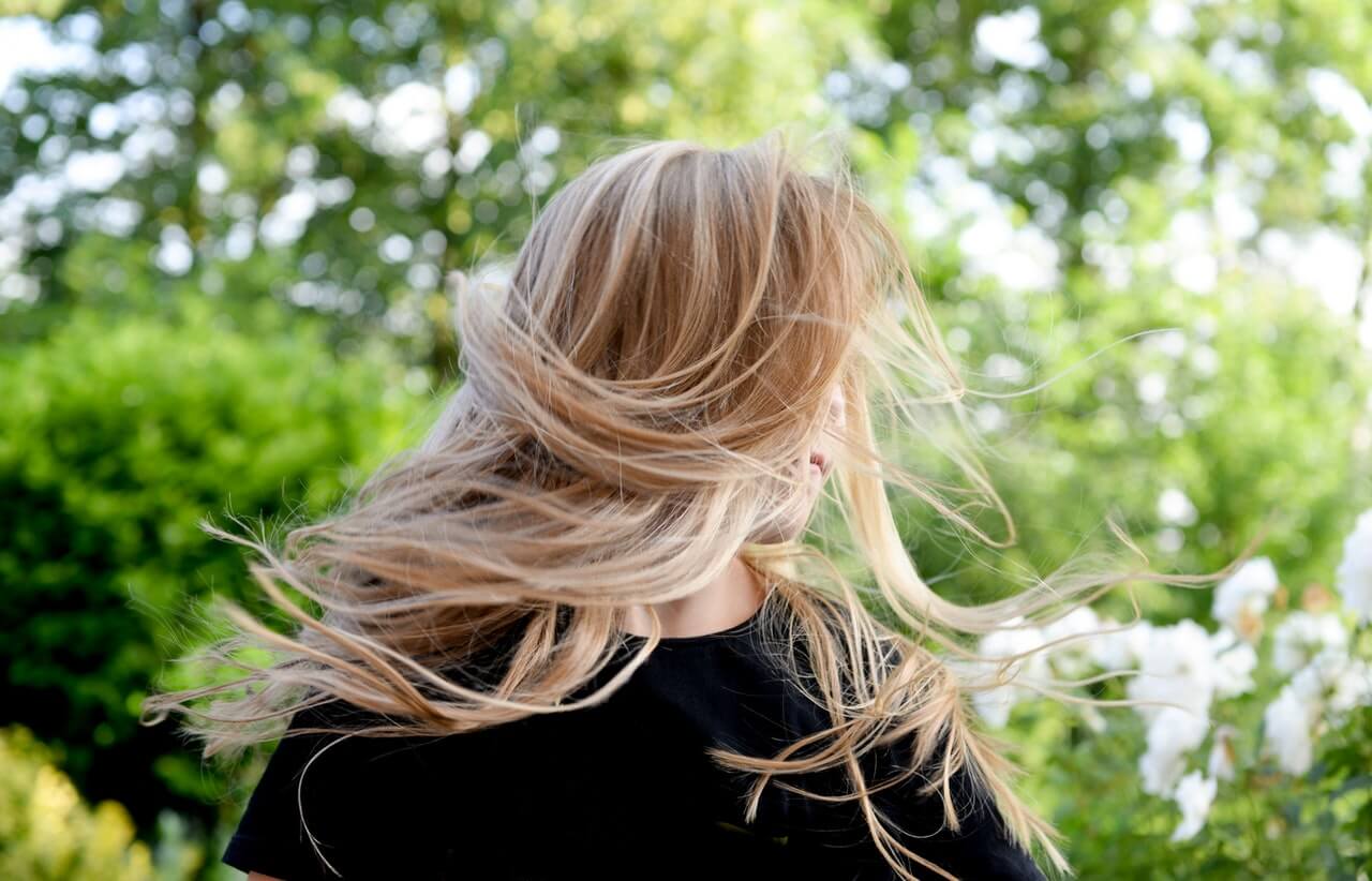 Is it okay to leave bleach in your hair for more than 2 hours?