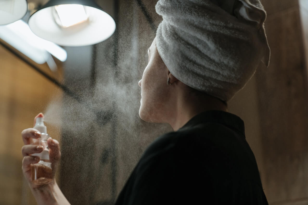 Why Does Setting Spray Ruin My Makeup (And How To Fix It)
