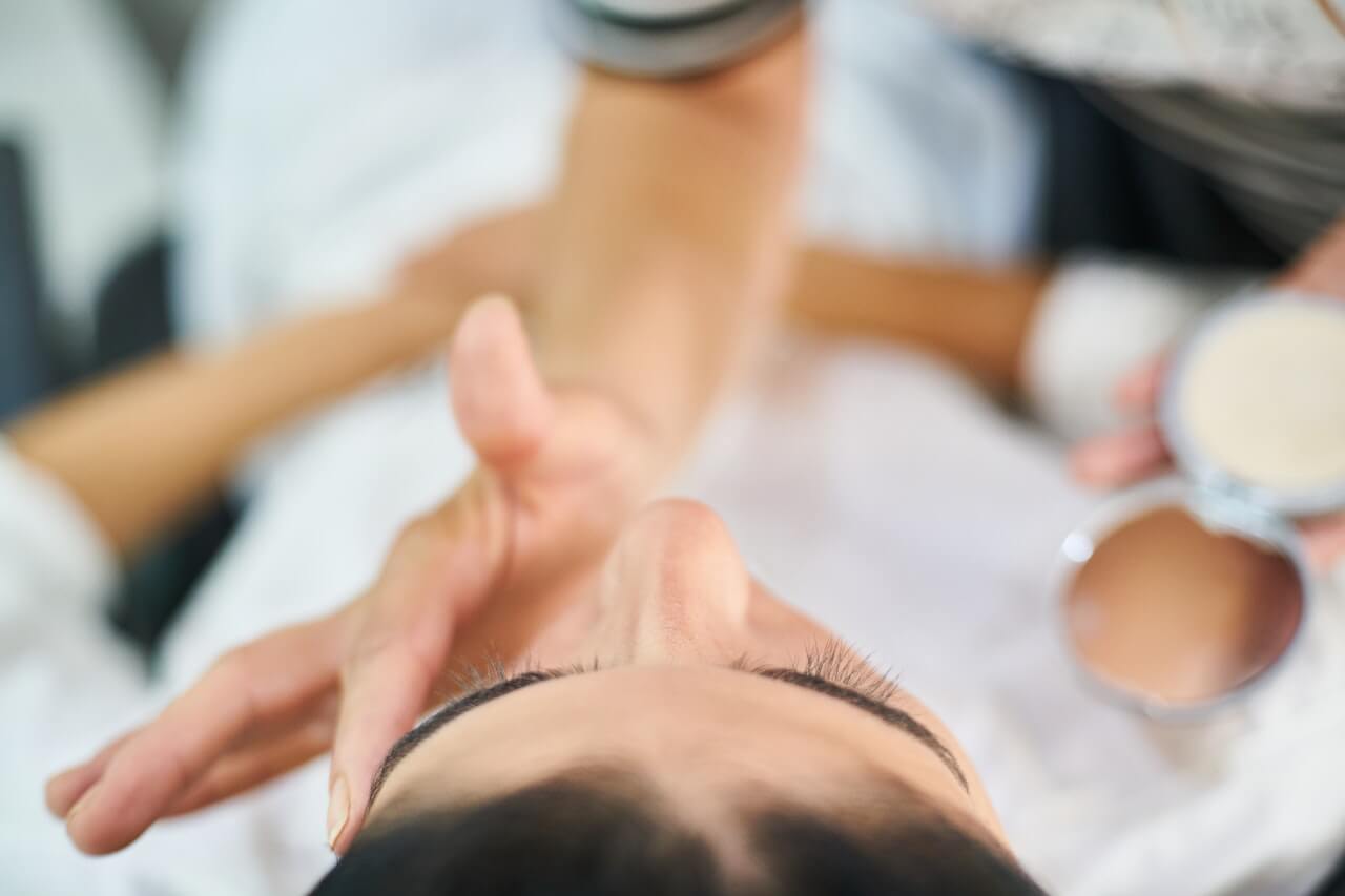 How Long Does It Take to Get Makeup Done Professionally