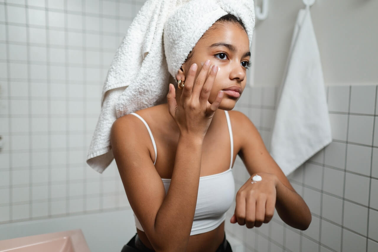 Did you know that you can use Vaseline as a primer? Now you do!