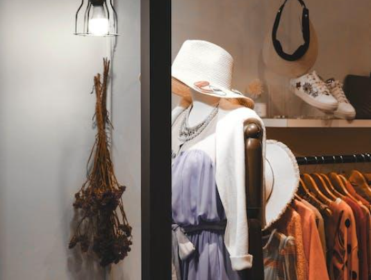 7 Modern Wardrobe Essentials Every Woman Should Own in 2024