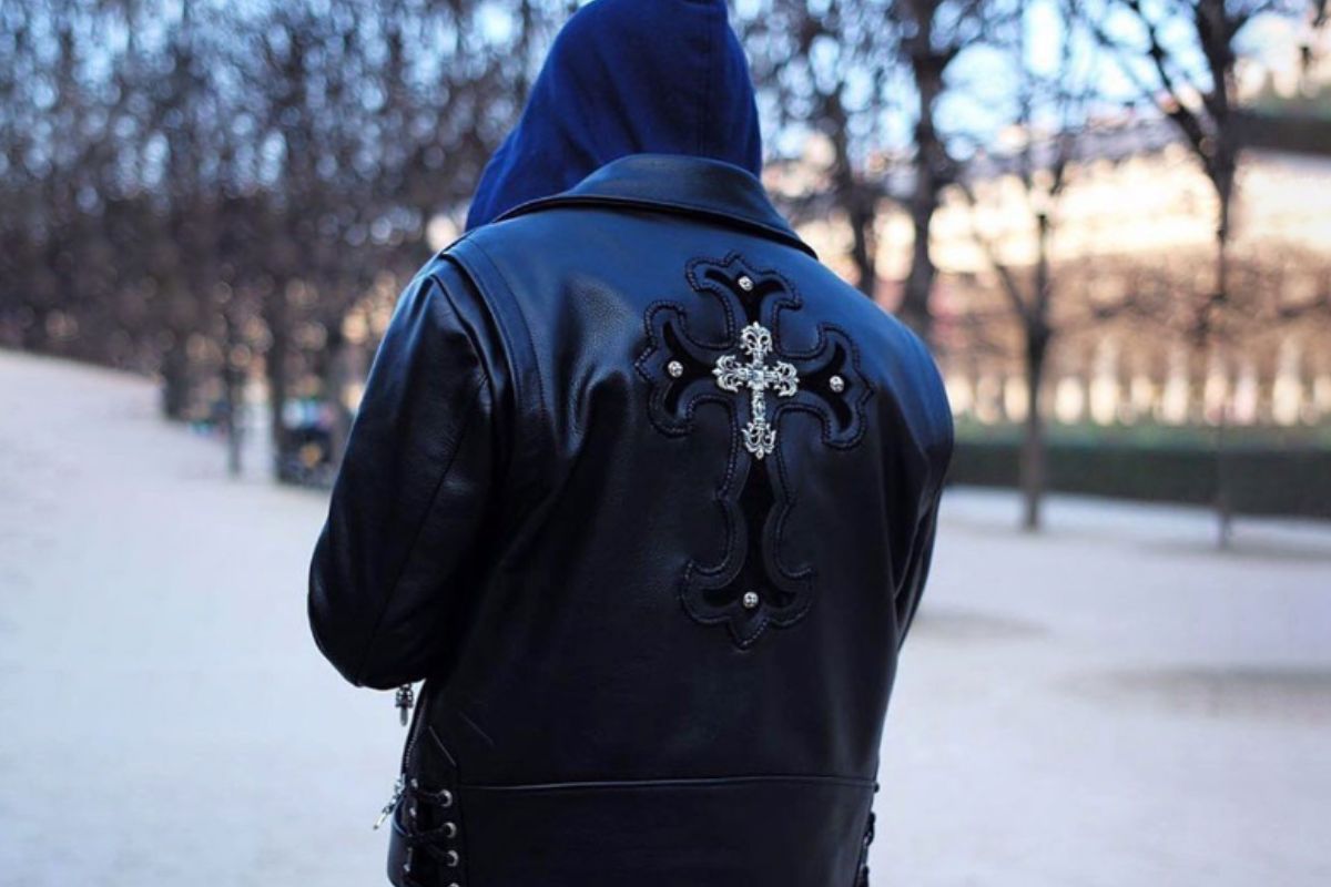 Embracing Edgy Elegance: A Deep Dive into the World of Chrome Hearts Hoodies