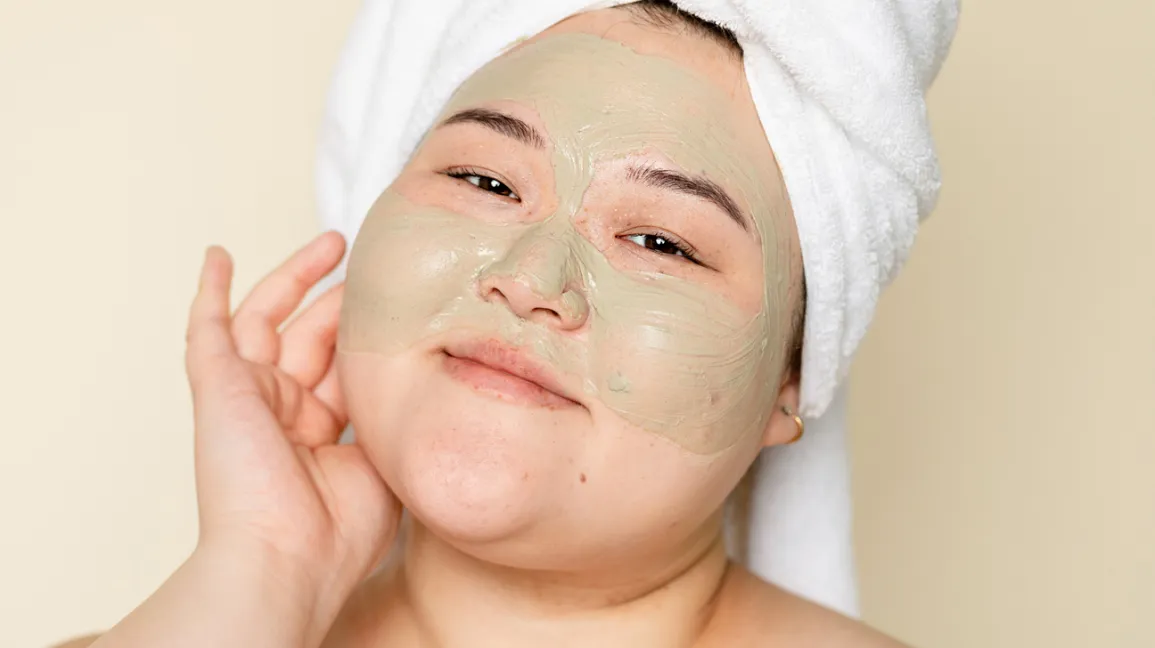 Skincare Guide – Let’s Detect and Counter the Aging Threats with a Proper Hand Care Solution!