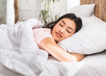 Top Effective Strategies for Rejuvenating Sleep to Control Stress