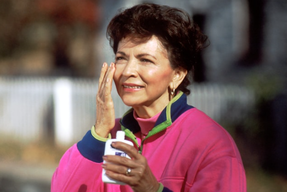 Makeup Tips After Your Facial Cosmetic Surgery