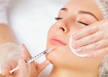 9 Ways to Combat the Signs of Aging Without Surgery