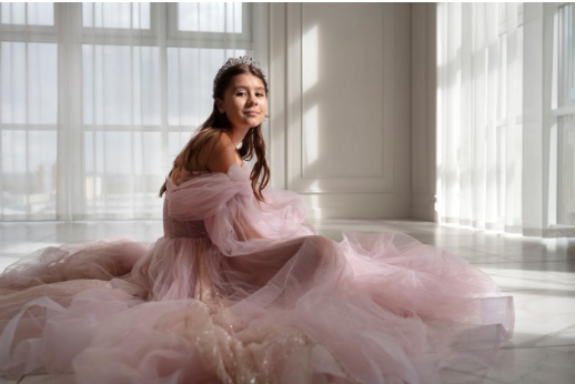Choosing the Perfect Color for Your Formal Ball Gown