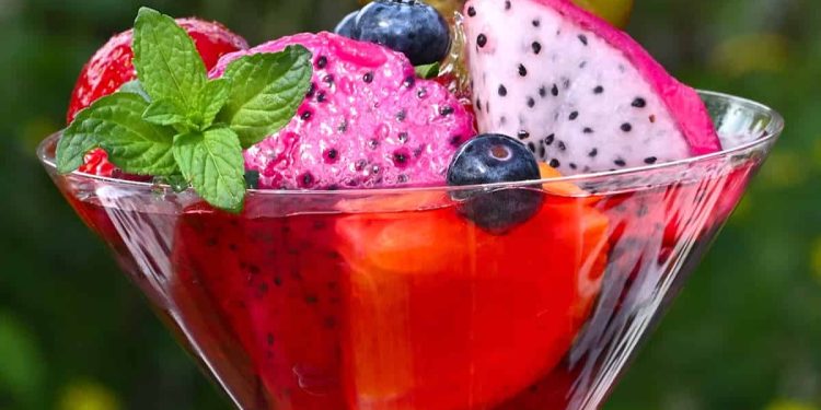 How to Make a Refreshing Fruit Punch Using Limca